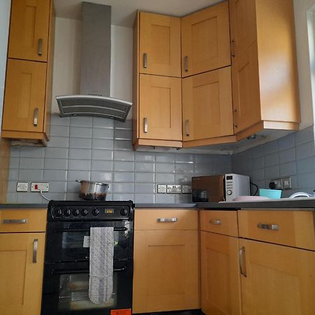Big Room With Free Parking Лондон Экстерьер фото