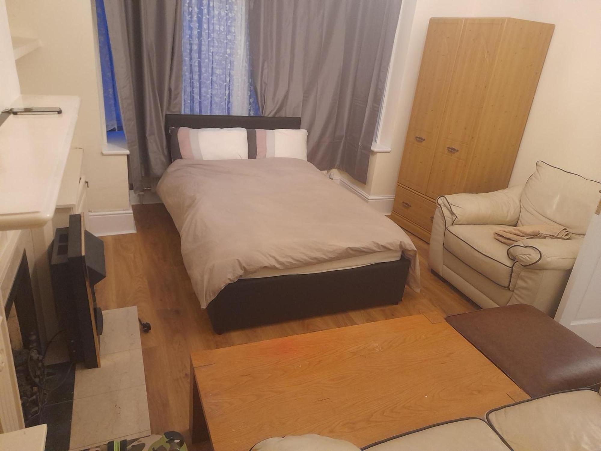 Big Room With Free Parking Лондон Экстерьер фото